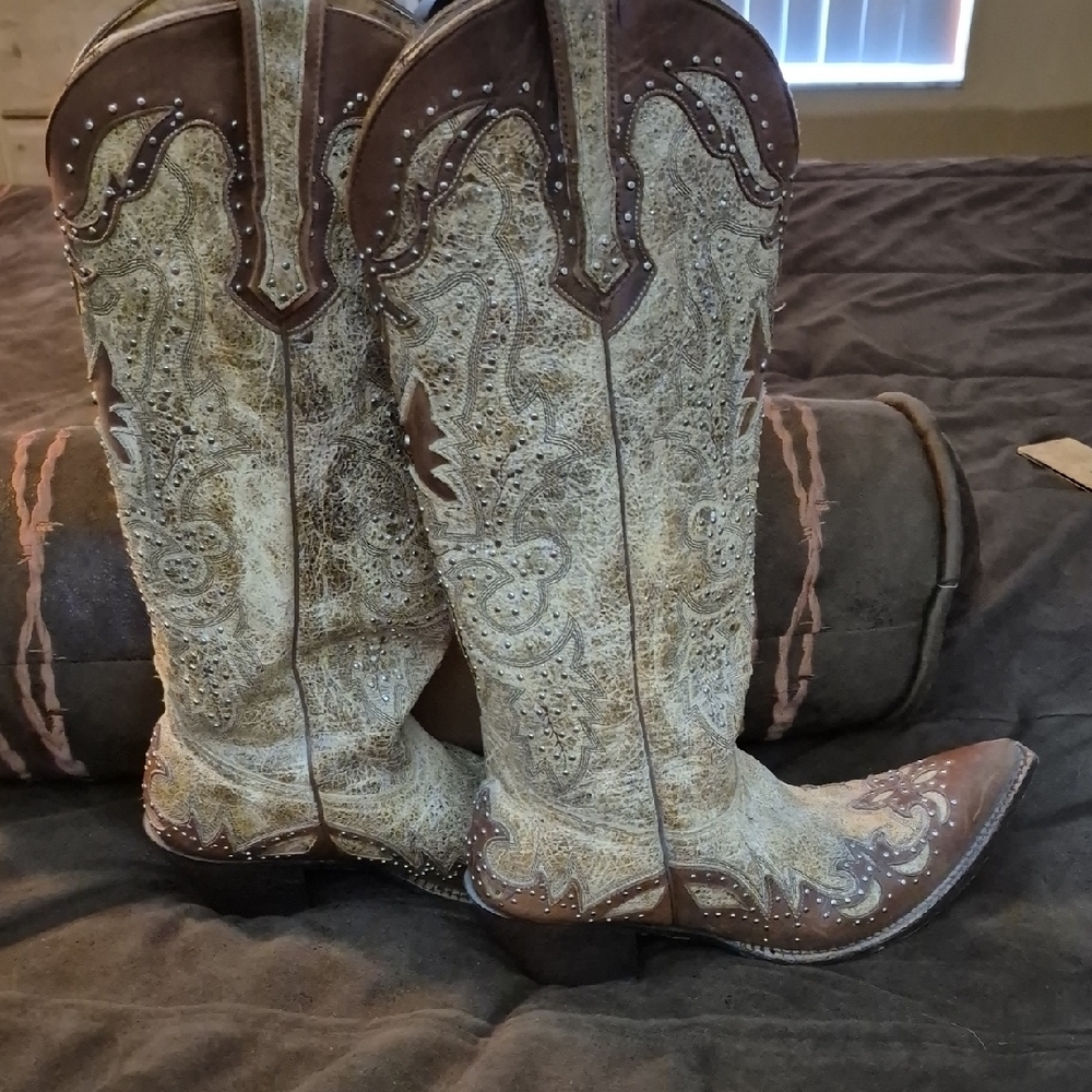 Johnny Ringo Brown and Cream Heeled Boots with Intricate Embroidery, - Picture 5 of 6